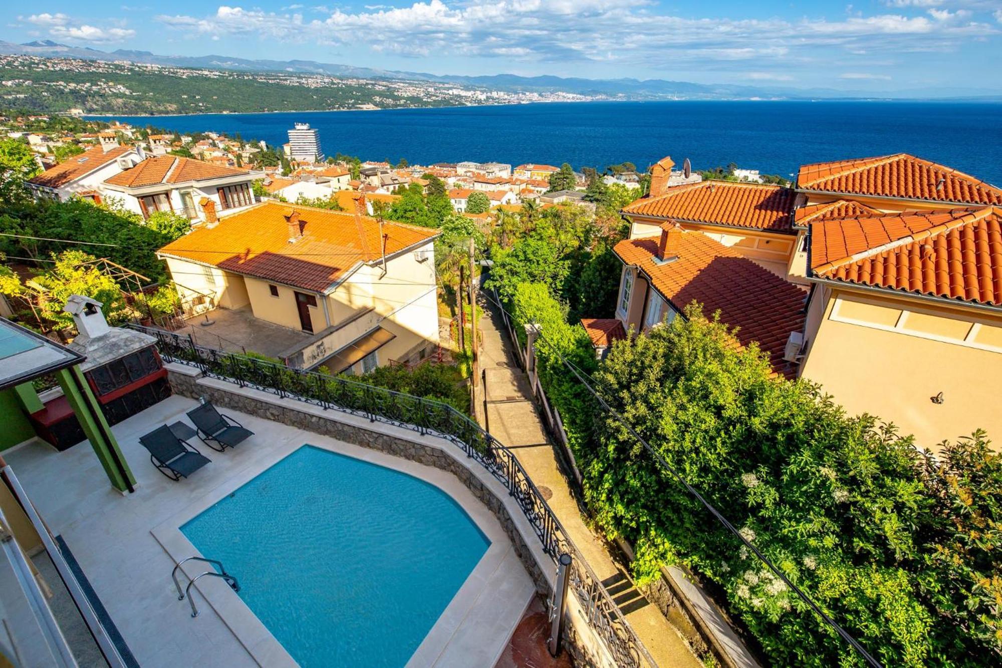 Lux Opatija